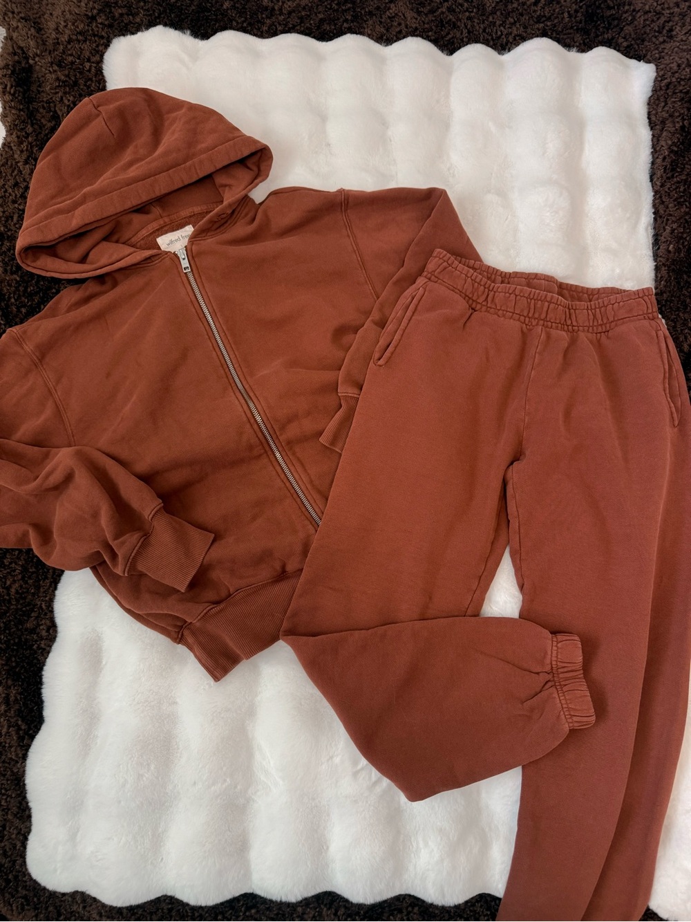 Aritzia Wilfred Sweatsuit
